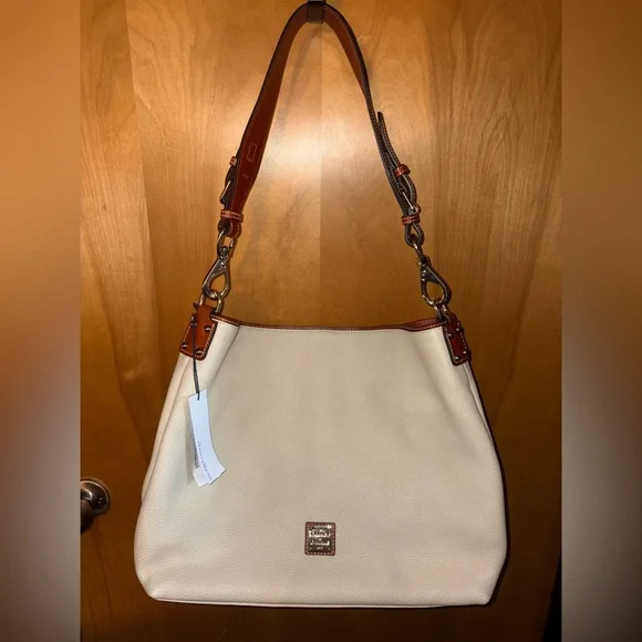 New Dooney and Bourke XL Courtney Purse Bone Pebble Leather - Picture 1 of 4